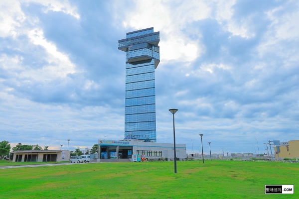 『ガールズ&パンツァー』の聖地の大洗マリンタワー